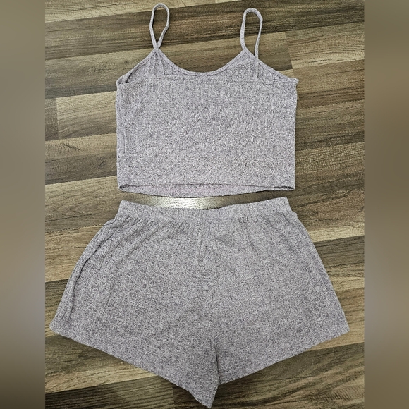 Womens Pajama Set Of 3 Medium Cropped Tank Top & Shorts Blue Green Purple - Picture 7 of 7